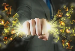 八字中七殺旺而無制，可以用比劫扛殺嗎？