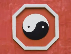 解析八字納音五行佛燈火